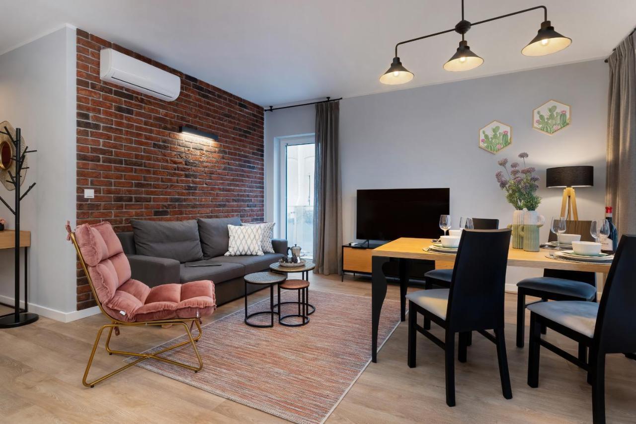 Exclusive Apartments Mostowa By Renters Prestige Poznan Luaran gambar