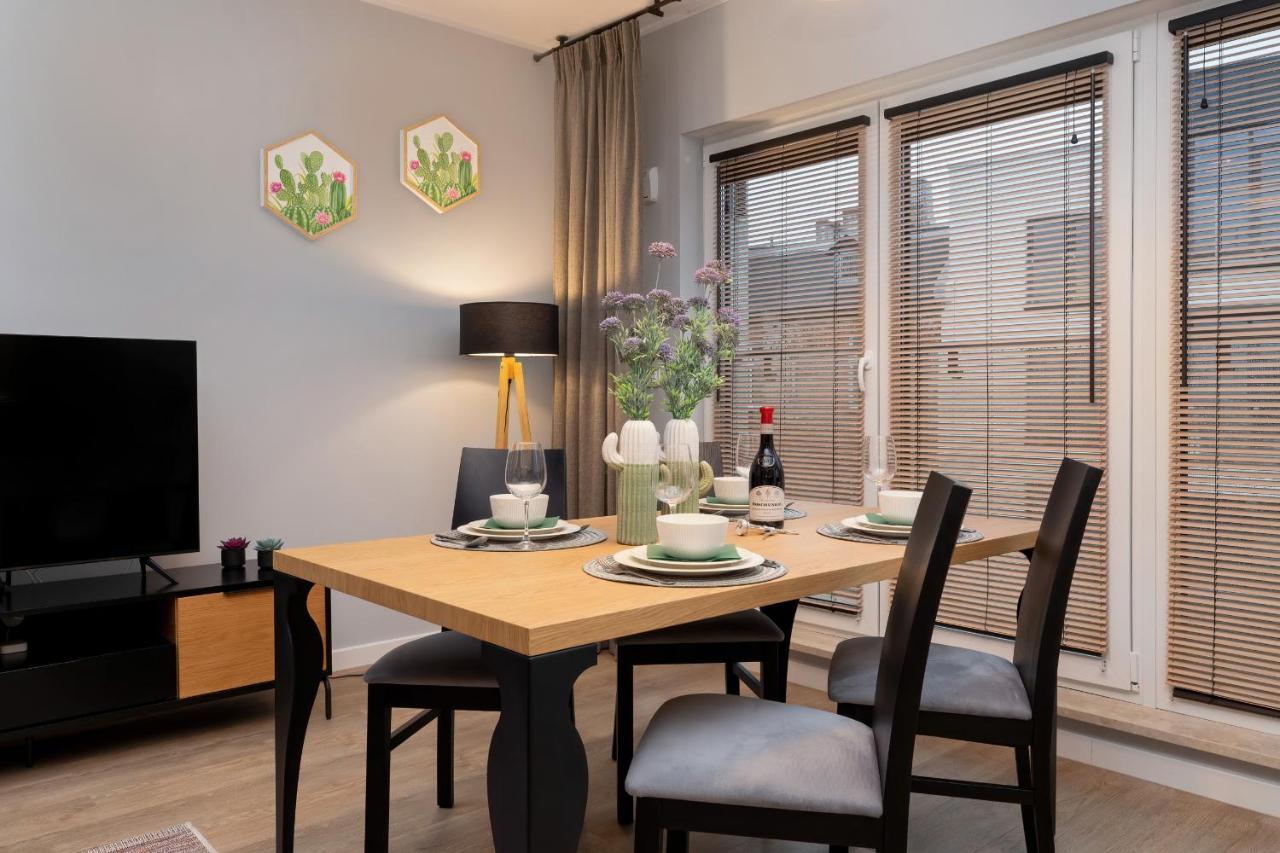 Exclusive Apartments Mostowa By Renters Prestige Poznan Luaran gambar